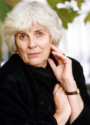 Elizabeth Jane Howard – Wikipedia