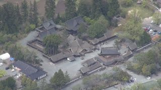 阿蘇神社「楼門」倒壊 熊本地震、文化財も被害