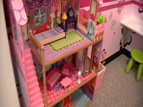 Tiny Town Play Lounge - HOME