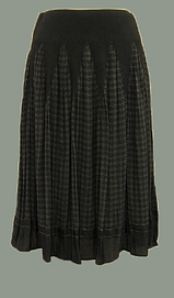 b.n.skirt3
