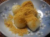 きな粉白玉団子