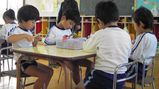 カエルのおもちゃ作り