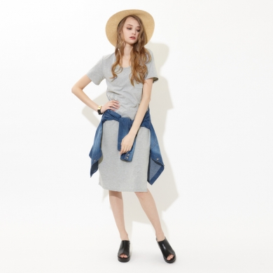 【titivate】スリット入りカットソーワンピース