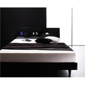 鏡面光沢仕上げ 棚・コンセント付きモダンデザインすのこベッド【Degrace】ディ・グレース【ポケットコイルマットレス:レギュラー付き】セミダブル アーバンブラック