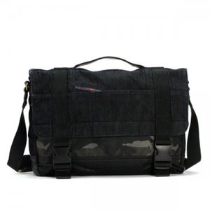 DIESEL(ディーゼル) ナナメガケバッグ X02550 H5261 BLUE DENIM/CAMOU