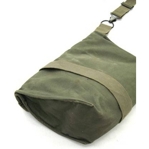 クロアチア軍放出 ガスマスクショルダーバック 【中古】 