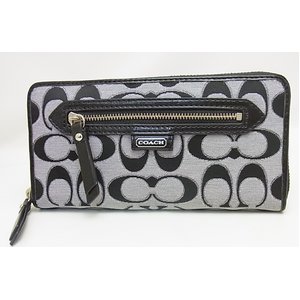 COACH (コーチ) F49469 SV/Z3 シグネチャーラウンドジップ長財布