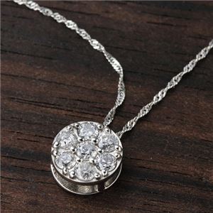 PT900セブンストーンダイヤモンドペンダント