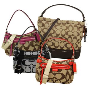 COACH　年末福袋3点セット（2Wayバッグ　、ポーチ、キーホルダー）