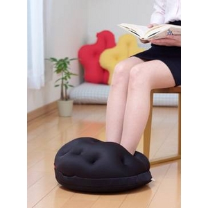 電気を使わない 暖か足温器 Cubeads「ペチカ」（色：外面／黒、中面／黄）