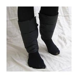 羽毛のレッグウォーマー かるい ふっくら あったか ブラック 羽毛で包むレッグウォーマ羽毛の温かさで温めるＥＣＯアイテムマジックテープで着脱簡単。