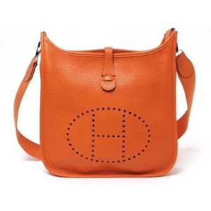 【現品限り】HERMES（エルメス） エブリンドゥPM トリヨン オレンジ シルバー金具 【中古SA】