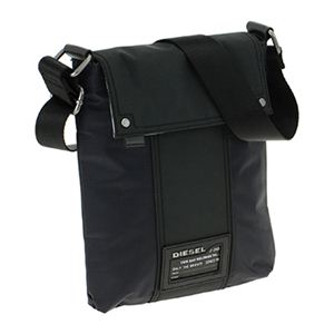 DIESEL（ディーゼル） ショルダーバッグ X01687-PR520
