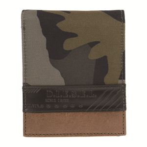 DIESEL（ディーゼル） X01744-P0001／H4760 二つ折り財布（小銭入れ付）
