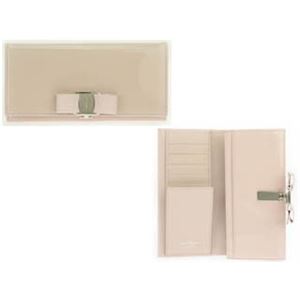 FERRAGAMO（フェラガモ） A900 PATENT／POU／LOT