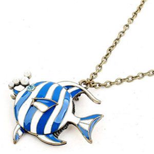 鮮やかなおさかなモチーフネックレス