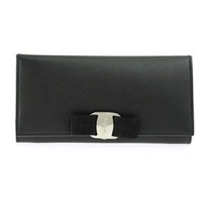 Ferragamo（サルバトーレフェラガモ） リボンモチーフ 二つ折り長財布 ブラック A900 PEBBLE BLK