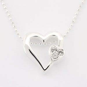 FOLLI FOLLIE（フォリフォリ） シルバープレーテッド×クリスタル ハートモチーフ ダブルハート ネックレス 3N13F058C