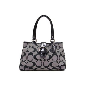 【COACH　OUTLET】コーチ ソーホー 24cm シグネチャー キャリーオール /トートバッグ　F23201E BKWT