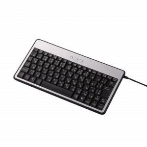 [ELECOM（エレコム）] 机を広く使えるコンパクトタイプのフルキーボード TK-FCM006SV