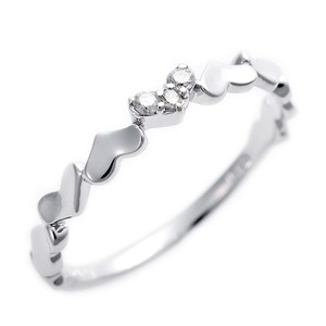 K10ホワイトゴールド　天然ダイヤピンキーリング　ダイヤ0.03ct　5号　アンティーク調　プリンセス　ハートモチーフ