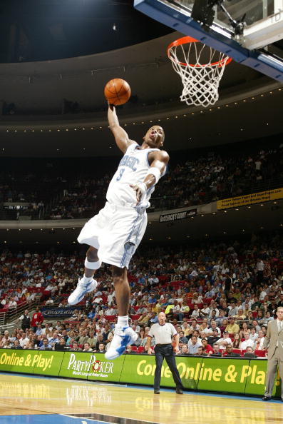图文-[NBA]骑士114-106魔术弗朗西斯战斧灌篮