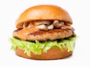 タイのモスバーガーがご当地メニュー－「トムヤム・ポークバーガー」発表