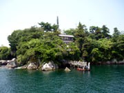 恒例「ぐるっと琵琶湖一周クルーズ」、今シーズンから多景島にも上陸