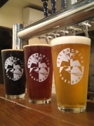 横浜のビアパブ＆醸造所「BAY BREWING」が初ビール-2トンを開栓