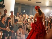 姫路の山頂ホテルでライブイベント－ヘアーショーやマグロの解体も