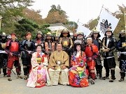 武者姿で姫路城内を練り歩く「姫路城内甲冑行列」－参加者募集