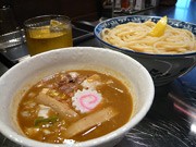 大勝軒が新ブランド店「KINGKONG」－フルーツを使った新しいつけ麺提供