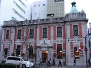 飲食店50店が料理持ち寄りチャリティーイベント－ワインショップ店主が企画