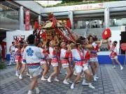 京橋コムズで「天神祭前夜祭」－ギャルみこし・アイドルコンサートも