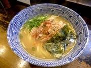 松本に豚骨ベースのラーメン店「頂」－オリジナルスープや麺で差別化