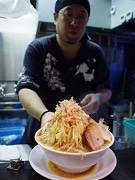 道頓堀に米子発祥のラーメン・つけ麺「笑福」－野菜などの「増し」無料で