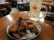 人形町に空揚げ専門店「ホットヤ」－ハイボールとの組み合わせを提案