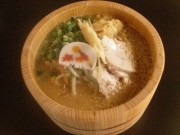 小田原にアジとんこつラーメン店「鯵壱北條。」－おけとの組み合わせで話題に