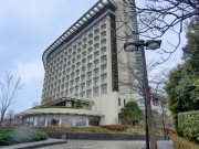 タイガーマスク「美味な食事を」－小田原の児童擁護施設、寄付金でホテルのフルコース