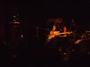 下北沢のライブハウスでチャリティーライブ－節電の動き広がる