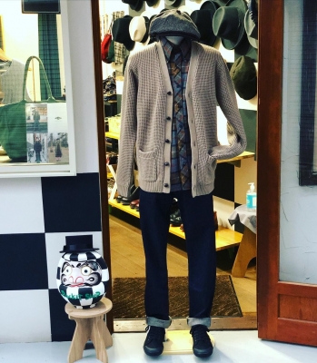 ☆NEVERTRUSTのワッフルニットカーディガン☆幅広いスタイル、季節で 