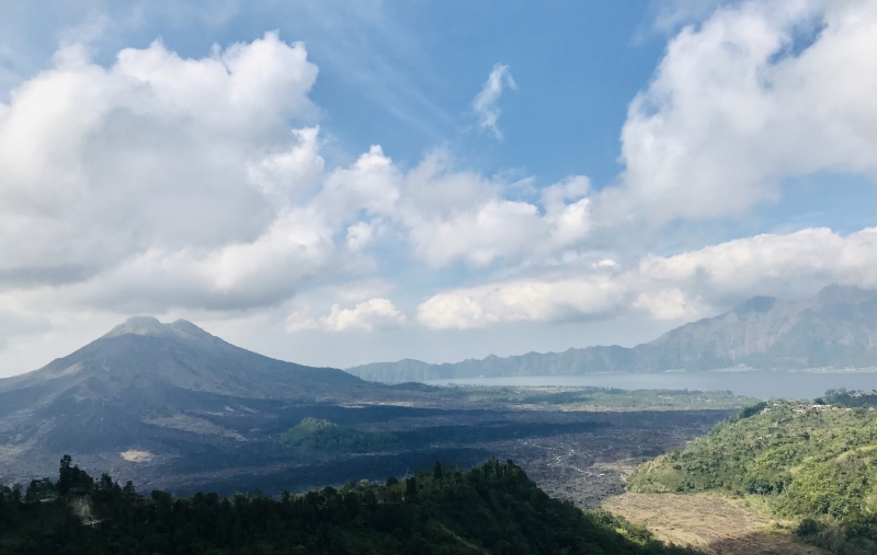 キンタマーニ高原