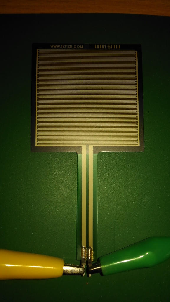 圧力センサー FSR406