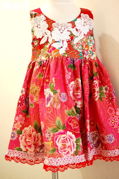 たっぷりギャザーのふりふわ和柄ワンピース ハンドメイド 手作り和柄服 神の手のブログ