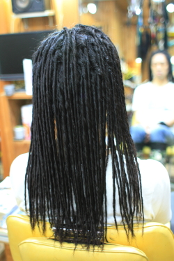 ツイストドレッド