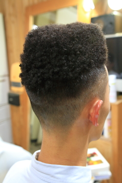 ボックスアフロ