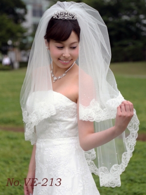 ウェディングベールが長期レンタル出来て激安なのは東京青山の大人ウェディング.com