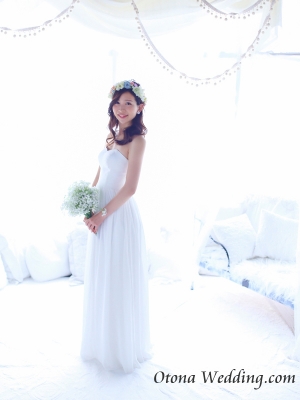 激安格安ウェディングドレスは大人ウェディング.com青山サロン