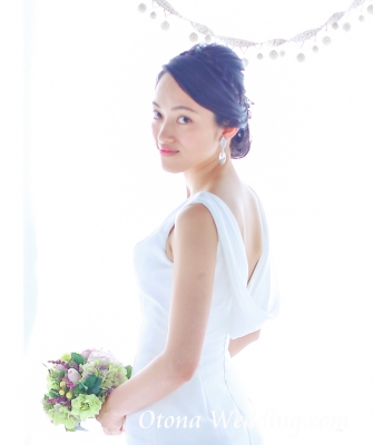 ウェディング小物が激安格安なのは東京青山の大人ウェディング