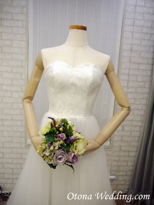 衣装レンタルプランが激安格安なのは大人ウェディング.com青山サロン